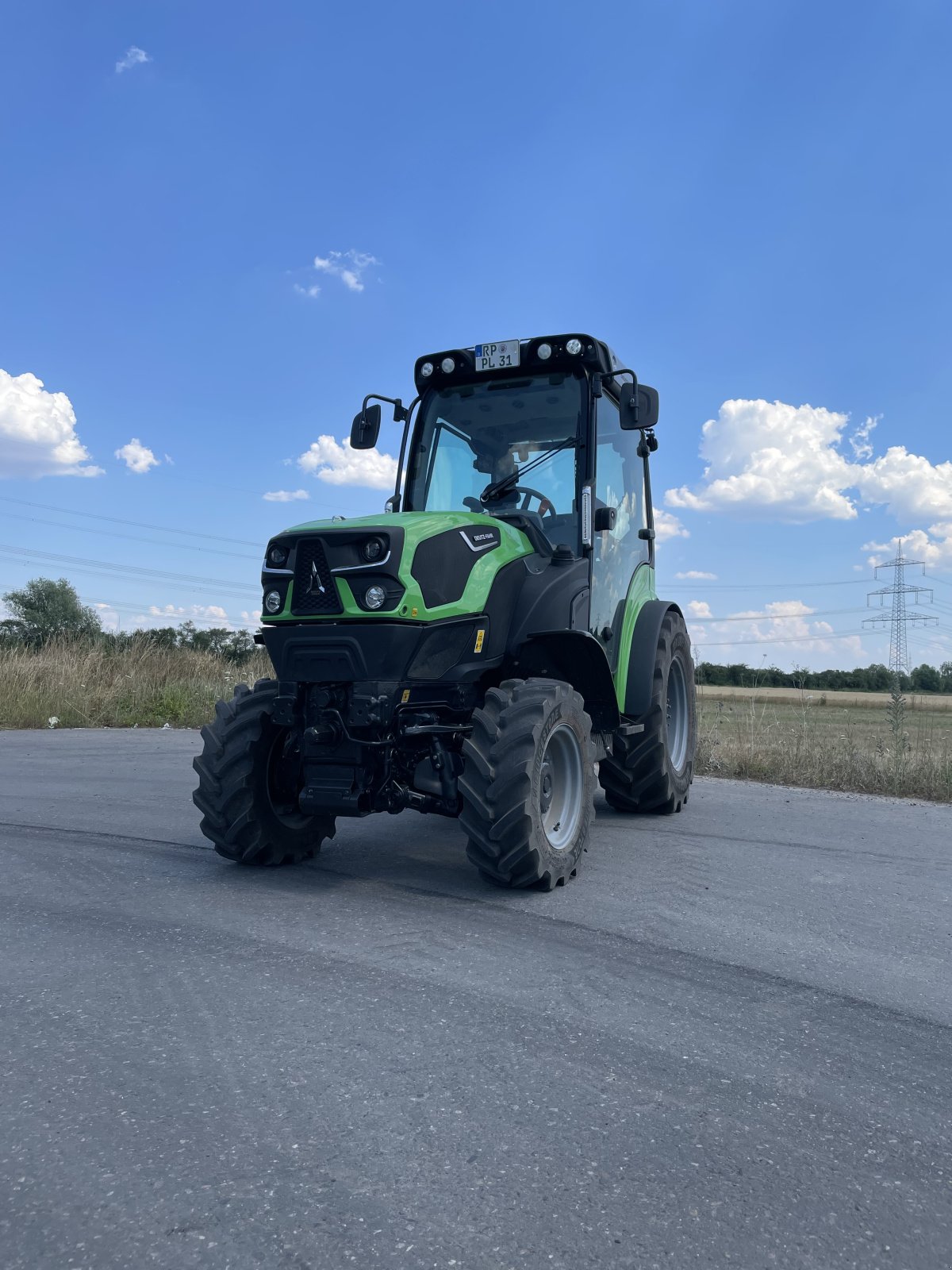 Schmalspurtraktor typu Deutz-Fahr 5105 DS TTV, Gebrauchtmaschine v Dannstadt-Schauernheim (Obrázek 1)