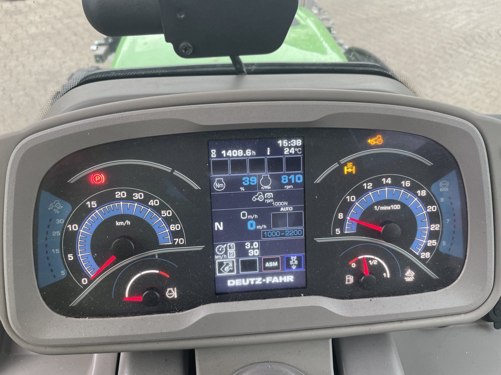 Schmalspurtraktor typu Deutz-Fahr 5105 DS TTV, Gebrauchtmaschine v Dannstadt-Schauernheim (Obrázek 6)