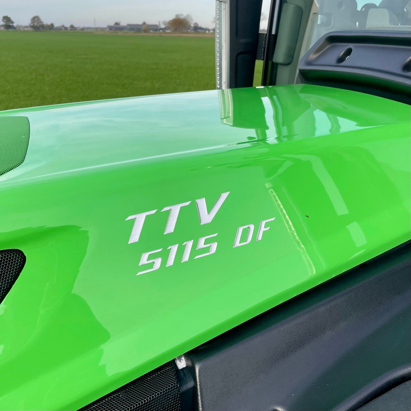 Schmalspurtraktor типа Deutz-Fahr 5115 DF TTV, Gebrauchtmaschine в BALKBRUG (Фотография 16)