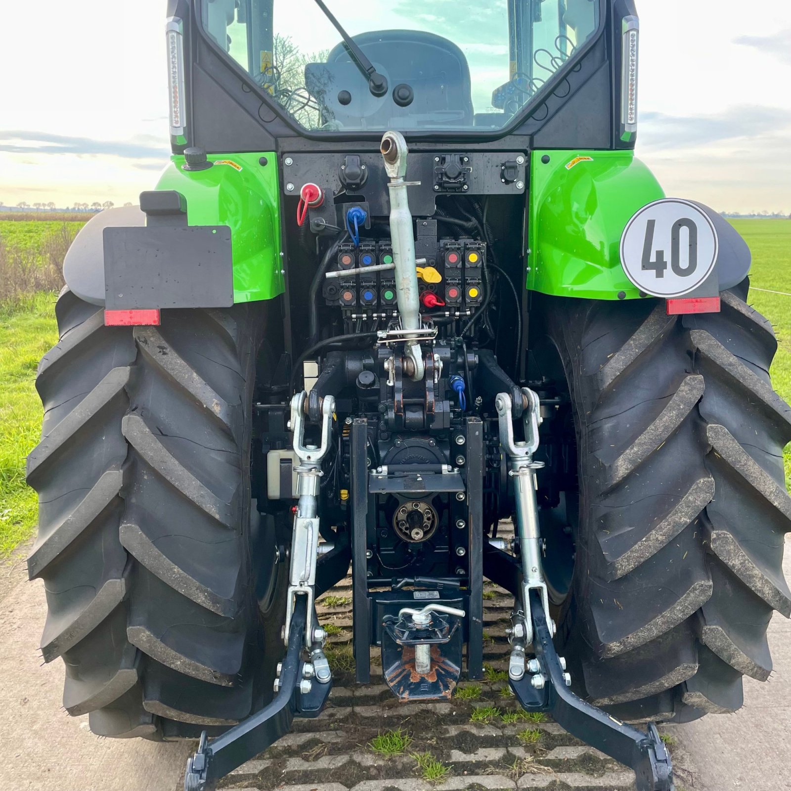 Schmalspurtraktor типа Deutz-Fahr 5115 DF TTV, Gebrauchtmaschine в BALKBRUG (Фотография 19)