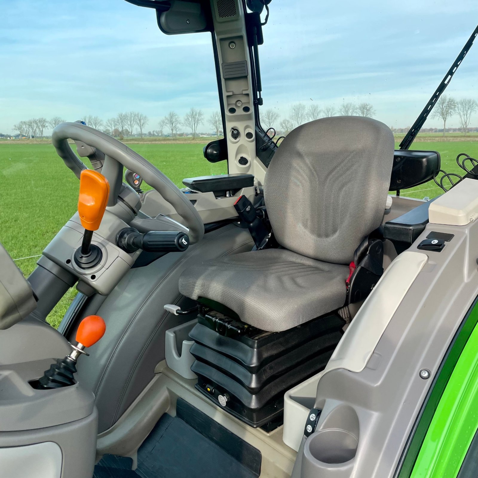 Schmalspurtraktor типа Deutz-Fahr 5115 DF TTV, Gebrauchtmaschine в BALKBRUG (Фотография 22)