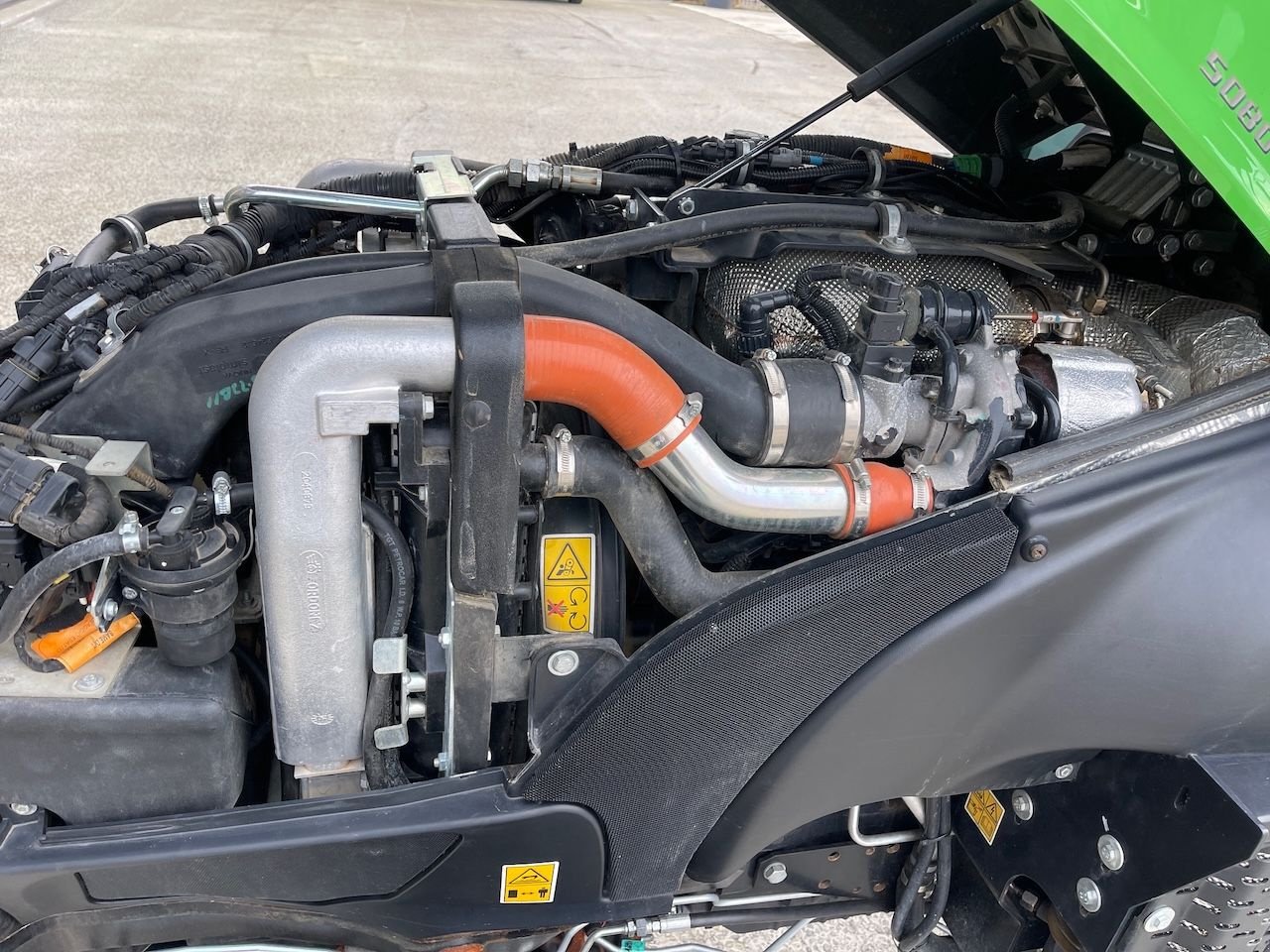 Schmalspurtraktor des Typs Deutz-Fahr 580DV Ecoline, Gebrauchtmaschine in Holten (Bild 9)