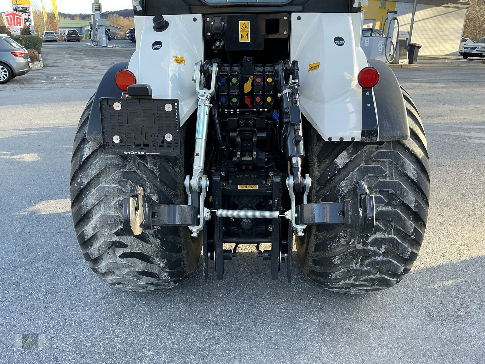 Schmalspurtraktor des Typs Deutz 5105 TTV, Gebrauchtmaschine in Markt Hartmannsdorf (Bild 6)