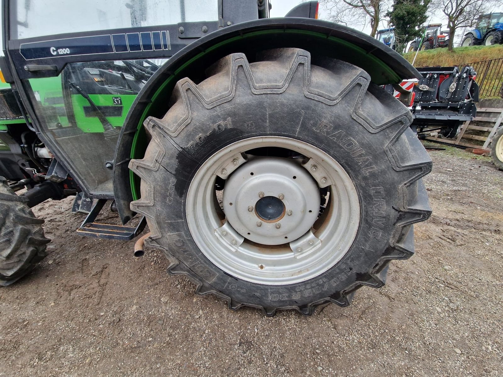 Schmalspurtraktor от тип Deutz DX 3.90 S, Gebrauchtmaschine в Obritzberg (Снимка 12)