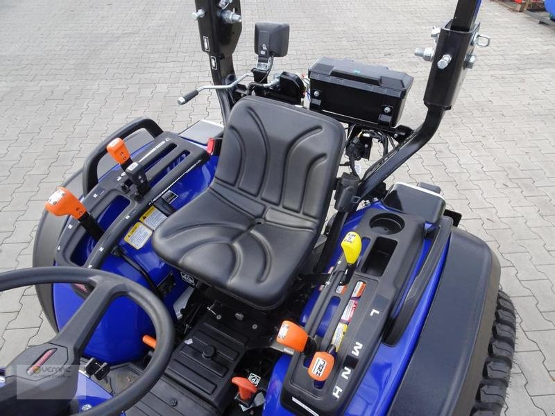 Schmalspurtraktor от тип Farmtrac Farmtrac 26 Rasenbereifung Traktor Schlepper 26PS Mitsubishi NEU, Neumaschine в Sülzetal OT Osterweddingen (Снимка 13)