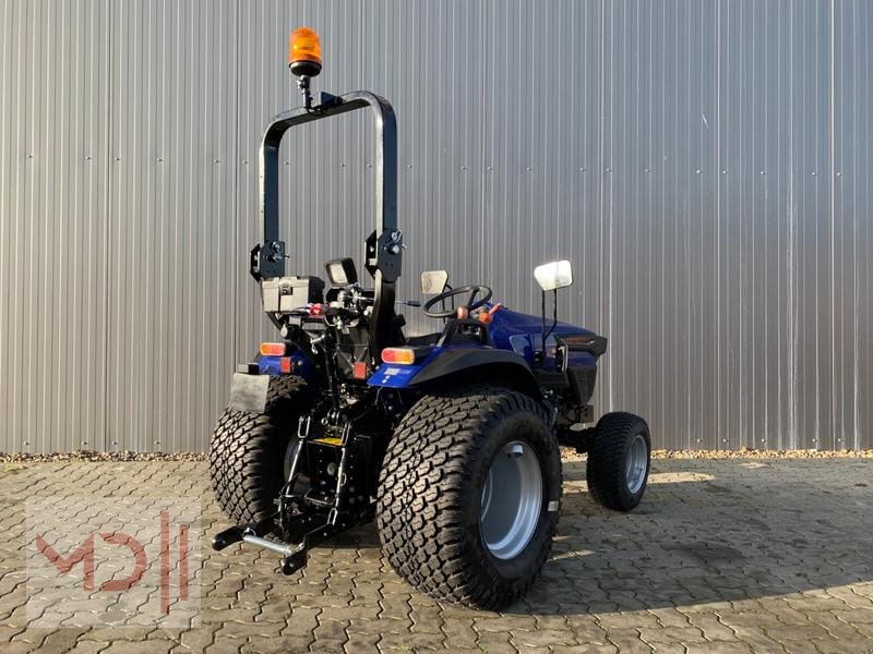 Schmalspurtraktor del tipo Farmtrac MD Farmtrac  22  Kleintraktor mit Rasenbereifung, Neumaschine In Zeven (Immagine 4)