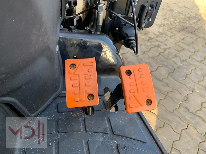 Schmalspurtraktor des Typs Farmtrac MD Farmtrac 26 Hydrostat, Neumaschine in Zeven (Bild 19)