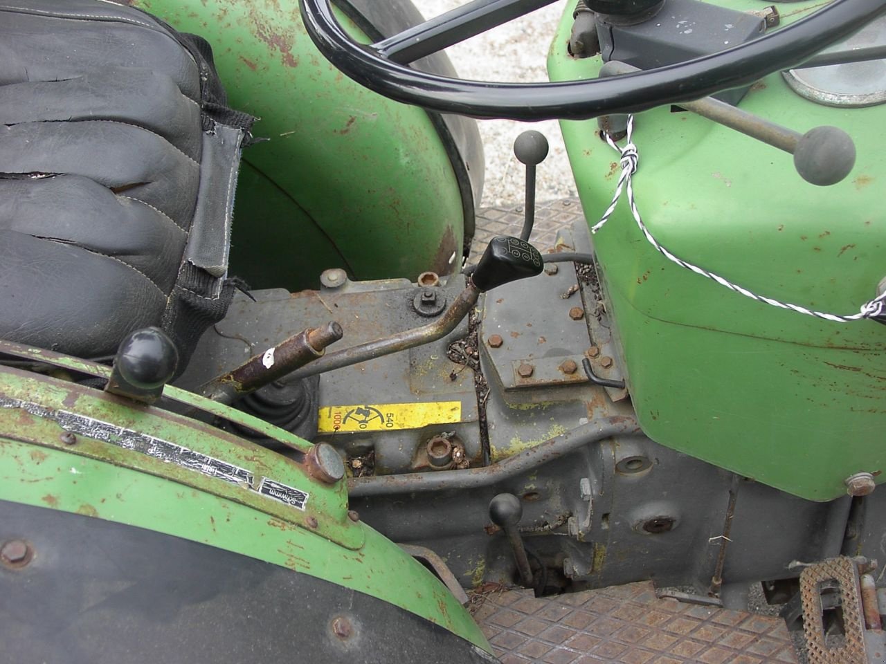 Schmalspurtraktor des Typs Fendt 203 V, Gebrauchtmaschine in Leerdam (Bild 6)