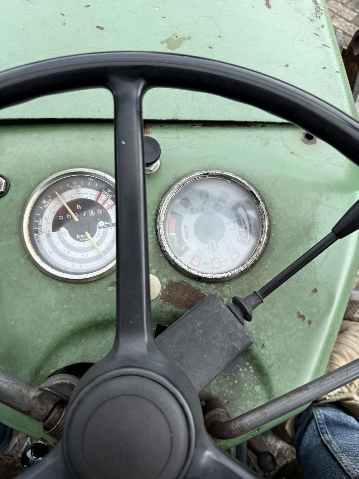 Schmalspurtraktor Türe ait Fendt 203v, Gebrauchtmaschine içinde balgoy (resim 5)