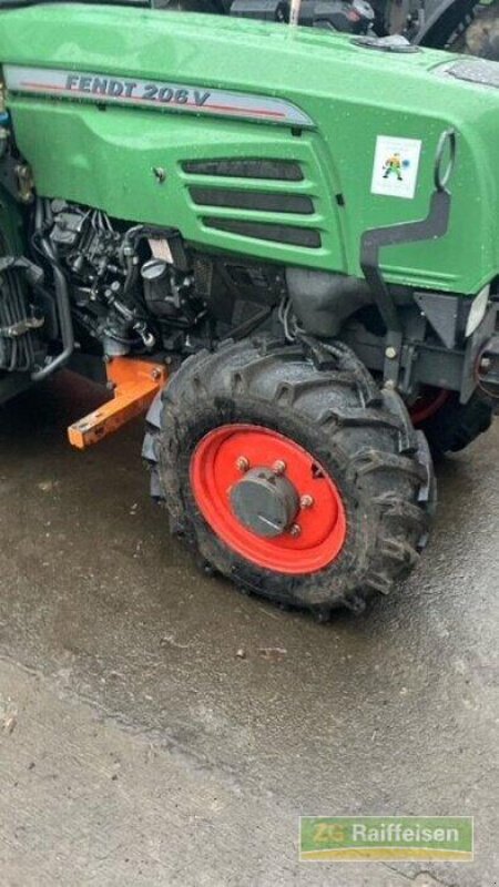 Schmalspurtraktor от тип Fendt 206 V, Gebrauchtmaschine в Tauberbischofheim (Снимка 8)