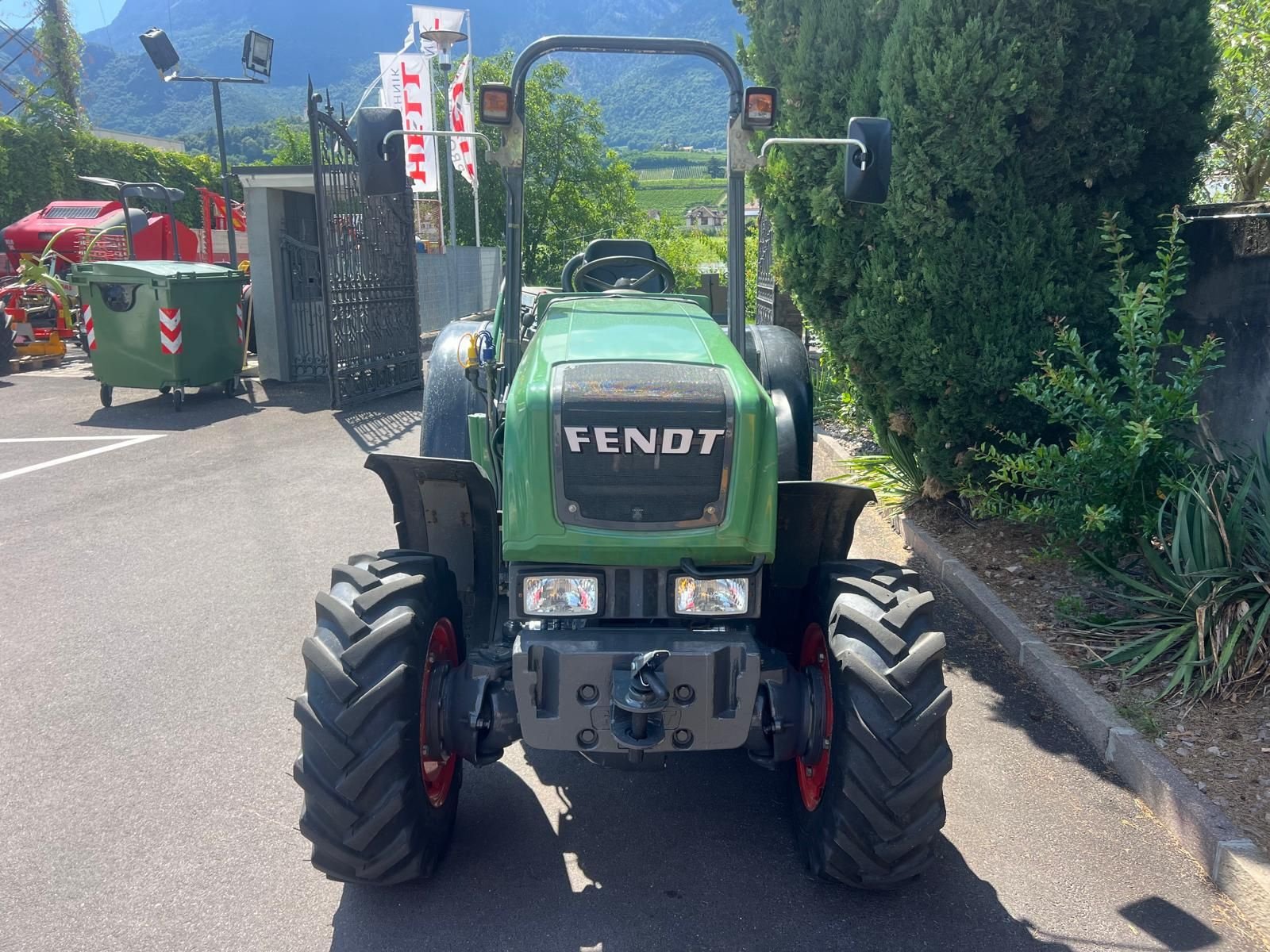 Schmalspurtraktor типа Fendt 207 V/F - GB195, Gebrauchtmaschine в Eppan (BZ) (Фотография 2)