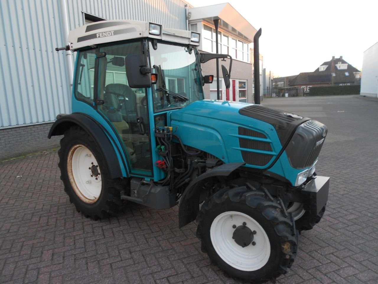 Schmalspurtraktor Türe ait Fendt 208 f, Gebrauchtmaschine içinde Oirschot (resim 1)