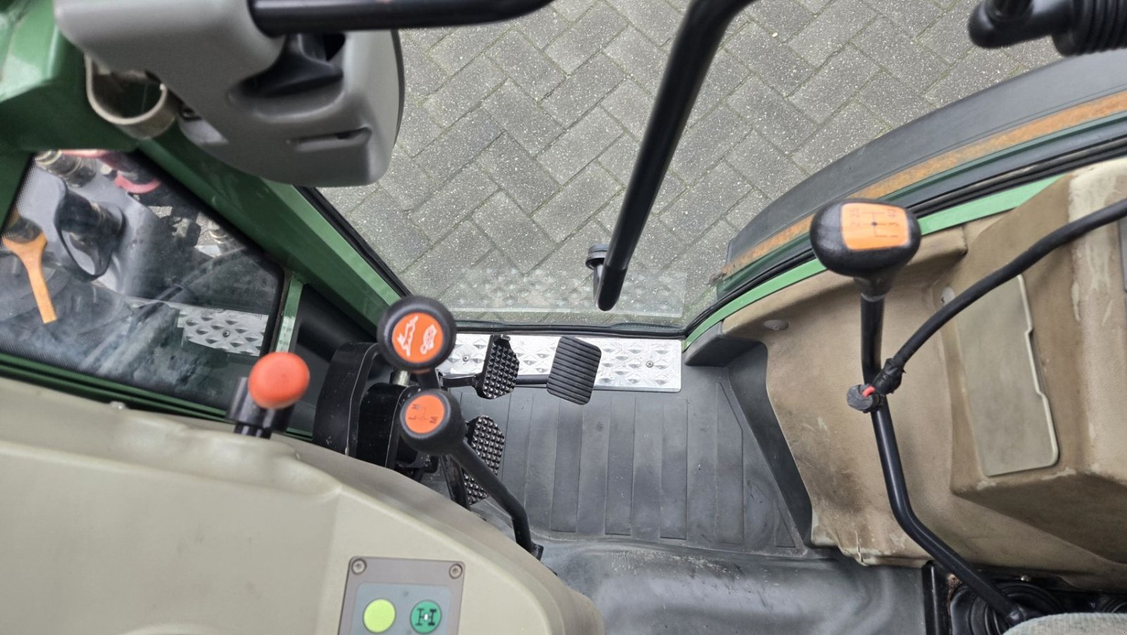 Schmalspurtraktor typu Fendt 208VA, Gebrauchtmaschine v Deurne (Obrázok 2)