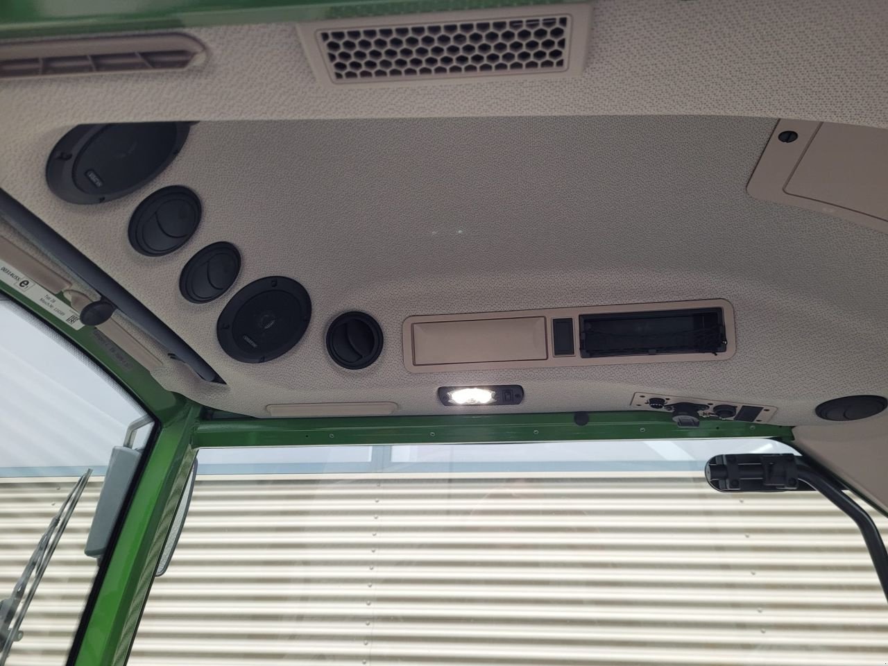 Schmalspurtraktor za tip Fendt 209/210/211 vario gen3 smalspoor, Neumaschine u Houten (Slika 4)