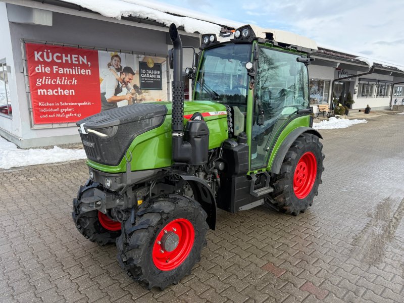 Schmalspurtraktor от тип Fendt 209 V Vario +Neu+  Unfallfahrzeug, Neumaschine в Neureichenau (Снимка 1)