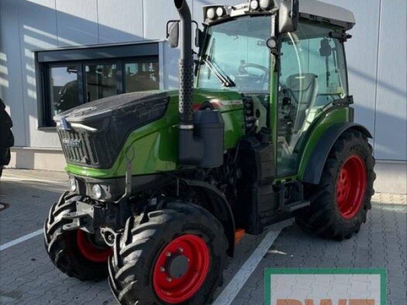 Schmalspurtraktor du type Fendt 209 V VarioGen3, Gebrauchtmaschine en Herxheim (Photo 1)