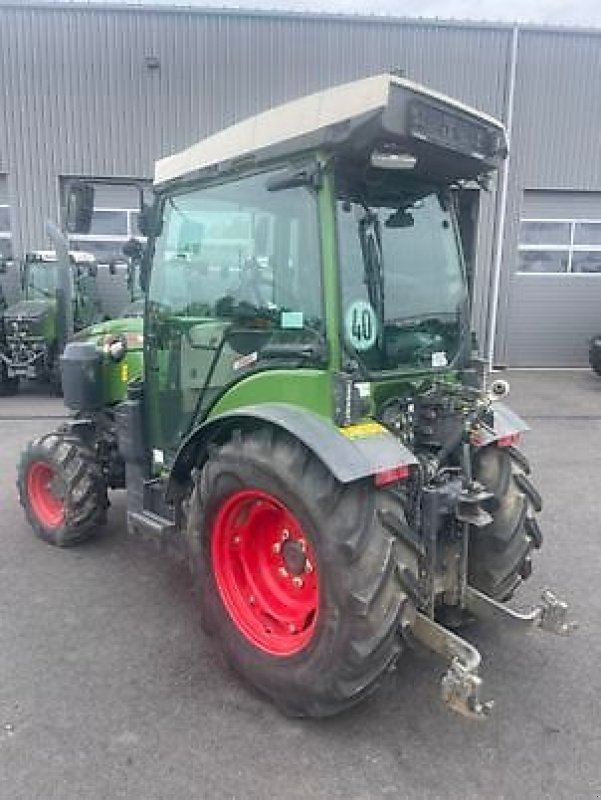 Schmalspurtraktor typu Fendt 209 V, Gebrauchtmaschine v Carcassonne (Obrázek 12)