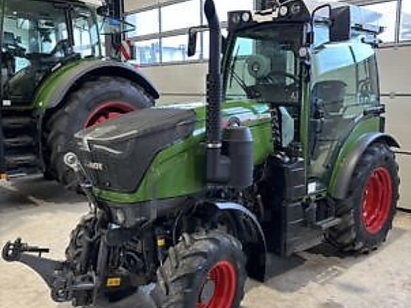 Schmalspurtraktor tipa Fendt 209 V, Gebrauchtmaschine u Carcassonne (Slika 1)