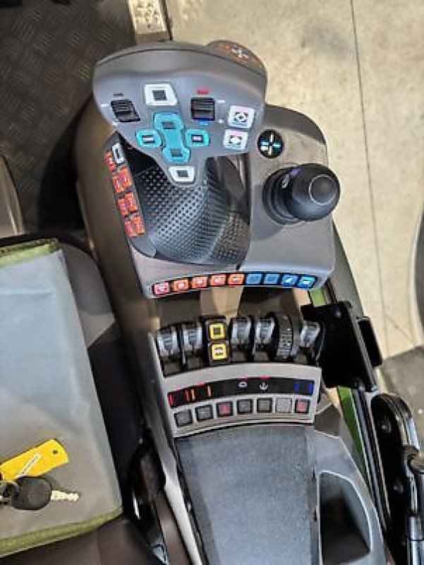 Schmalspurtraktor от тип Fendt 209 V, Gebrauchtmaschine в Carcassonne (Снимка 8)