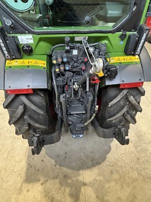 Schmalspurtraktor от тип Fendt 209 V, Gebrauchtmaschine в Carcassonne (Снимка 4)