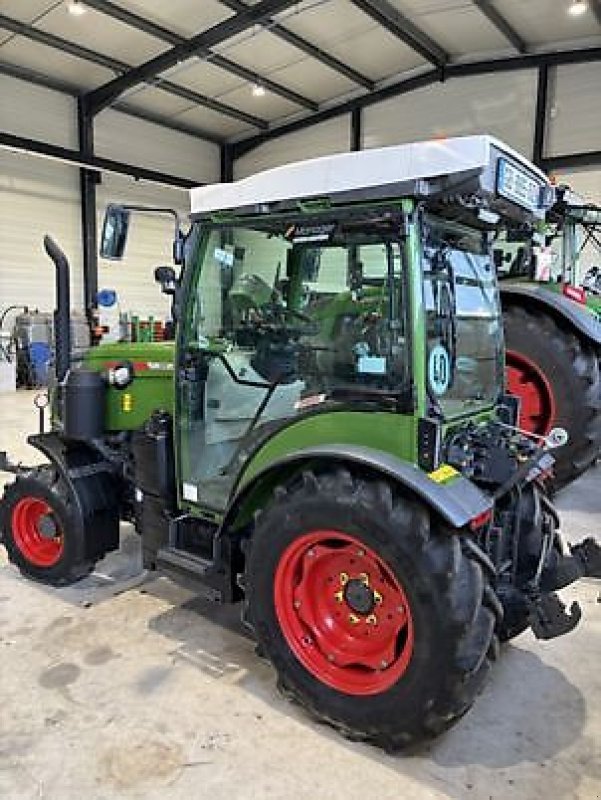 Schmalspurtraktor от тип Fendt 209 V, Gebrauchtmaschine в Carcassonne (Снимка 5)