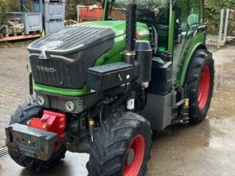 Schmalspurtraktor des Typs Fendt 209V Vario Profi, Gebrauchtmaschine in Bruchsal (Bild 1)