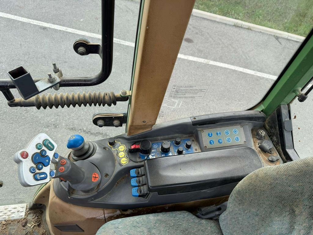Schmalspurtraktor du type Fendt 209V, Gebrauchtmaschine en NOVES (Photo 9)