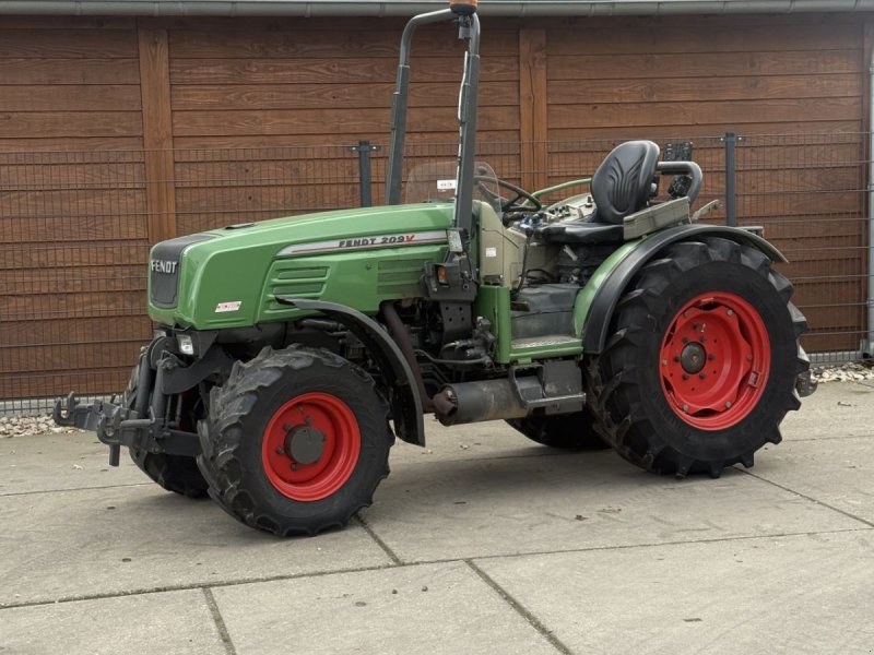 Schmalspurtraktor от тип Fendt 209va, Gebrauchtmaschine в Wadenoijen (Снимка 1)