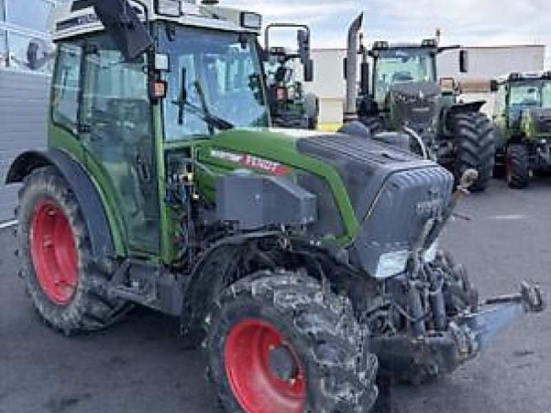 Schmalspurtraktor za tip Fendt 210 F, Gebrauchtmaschine u Carcassonne (Slika 1)