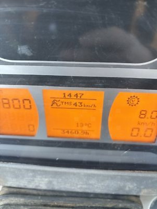 Schmalspurtraktor типа Fendt 210 F, Gebrauchtmaschine в Carcassonne (Фотография 8)