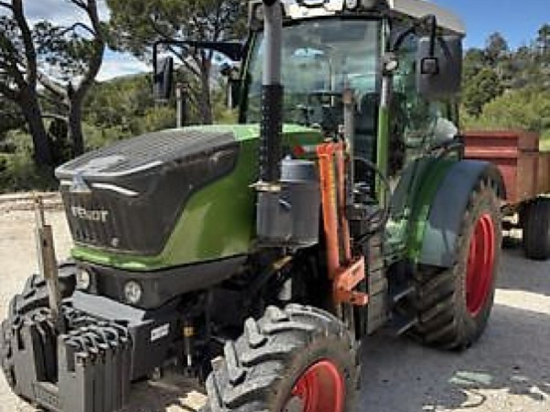 Schmalspurtraktor za tip Fendt 210 P PROFI, Gebrauchtmaschine u Carcassonne
