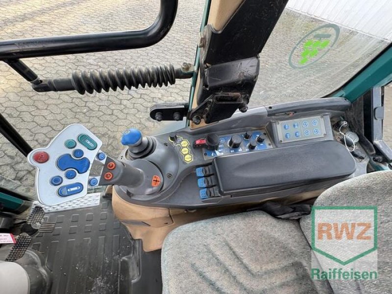 Schmalspurtraktor des Typs Fendt 210 V Vario, Gebrauchtmaschine in Kruft (Bild 10)