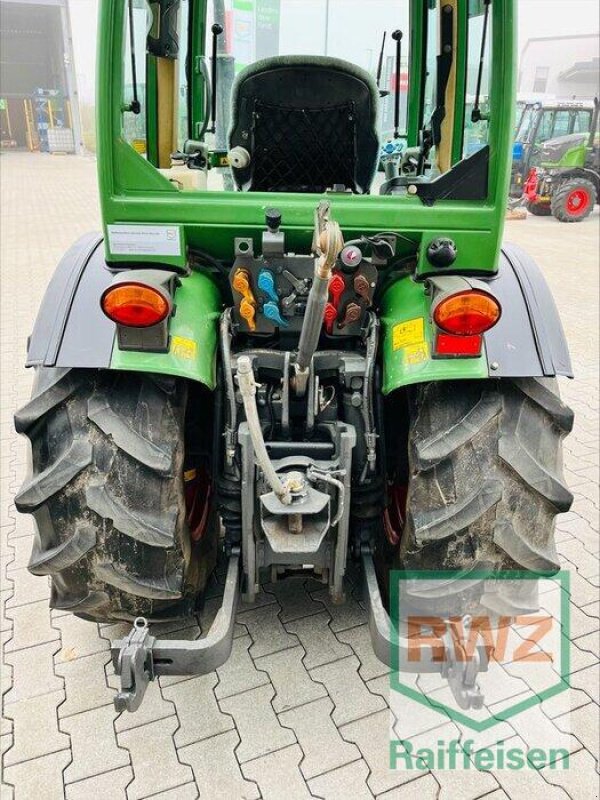 Schmalspurtraktor типа Fendt 210 V Vario, Gebrauchtmaschine в Herxheim (Фотография 4)
