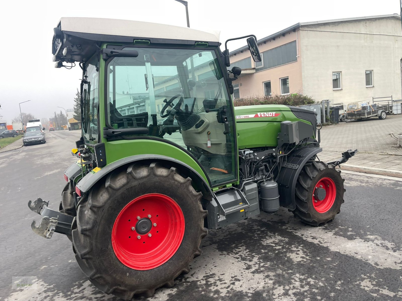 Schmalspurtraktor des Typs Fendt 210 VA Vario, Gebrauchtmaschine in Bad Leonfelden (Bild 9)