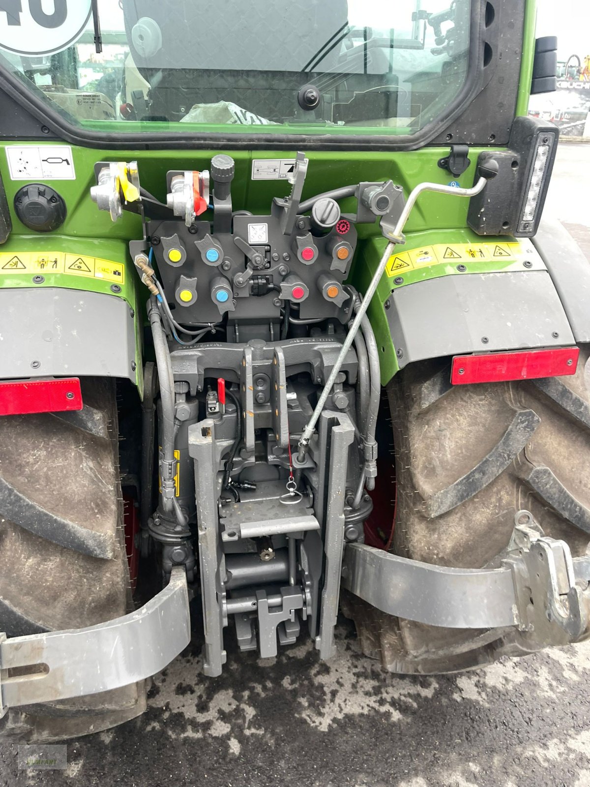 Schmalspurtraktor des Typs Fendt 210 VA Vario, Gebrauchtmaschine in Bad Leonfelden (Bild 13)