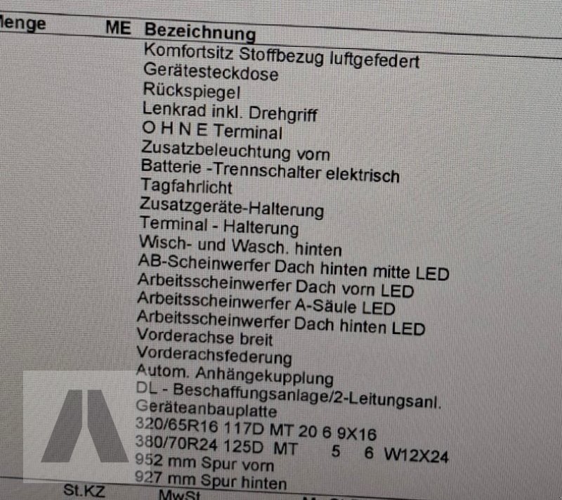 Schmalspurtraktor des Typs Fendt 210 Vario V, Gebrauchtmaschine in Regensburg (Bild 3)