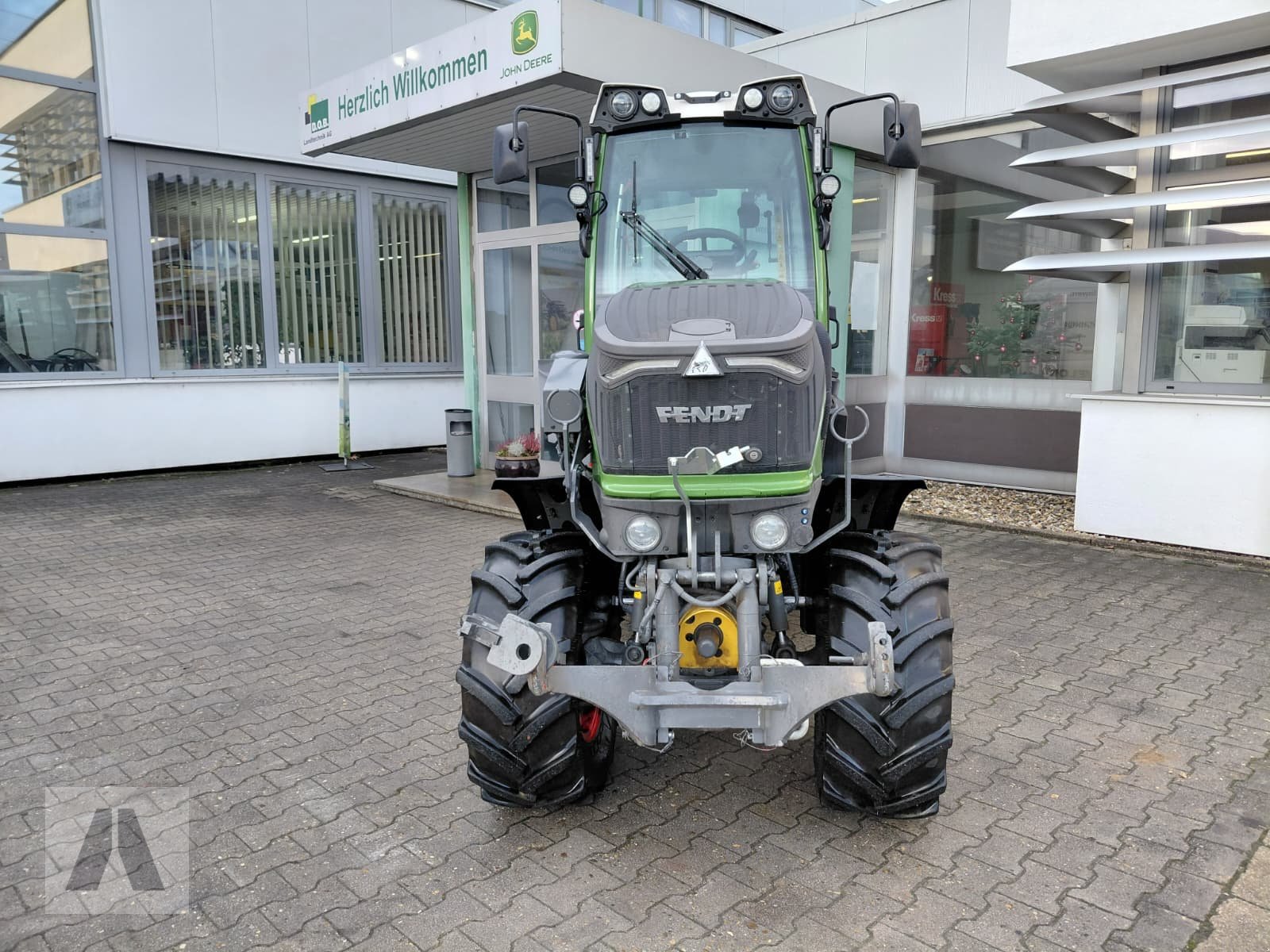Schmalspurtraktor del tipo Fendt 210 Vario V, Gebrauchtmaschine en Regensburg (Imagen 2)