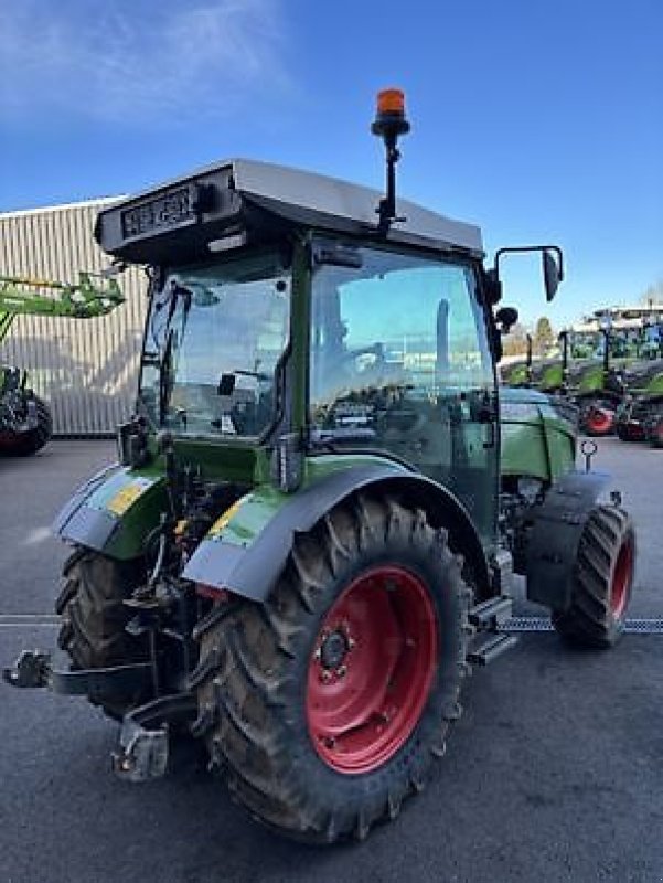 Schmalspurtraktor typu Fendt 210F PROFI, Gebrauchtmaschine v Carcassonne (Obrázek 4)