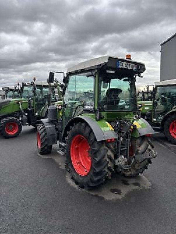 Schmalspurtraktor типа Fendt 210F PROFI, Gebrauchtmaschine в Carcassonne (Фотография 7)