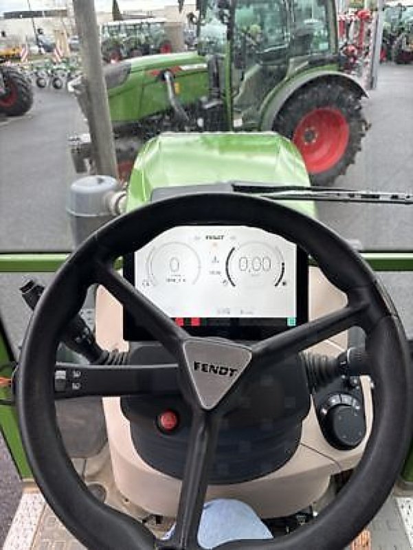 Schmalspurtraktor типа Fendt 210F PROFI, Gebrauchtmaschine в Carcassonne (Фотография 13)