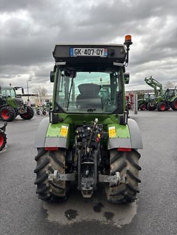 Schmalspurtraktor типа Fendt 210F PROFI, Gebrauchtmaschine в Carcassonne (Фотография 5)