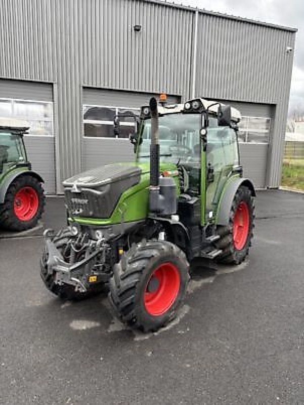 Schmalspurtraktor типа Fendt 210F PROFI, Gebrauchtmaschine в Carcassonne (Фотография 1)