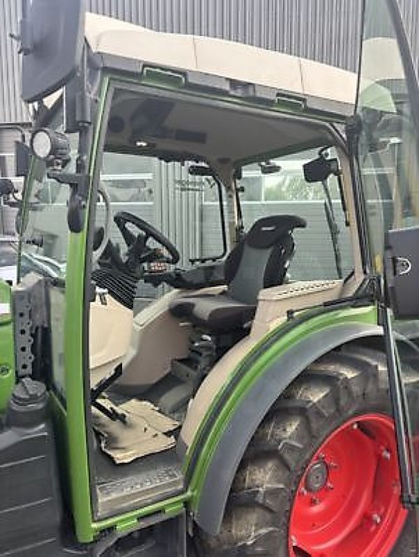 Schmalspurtraktor a típus Fendt 210F PROFI, Gebrauchtmaschine ekkor: Carcassonne (Kép 10)