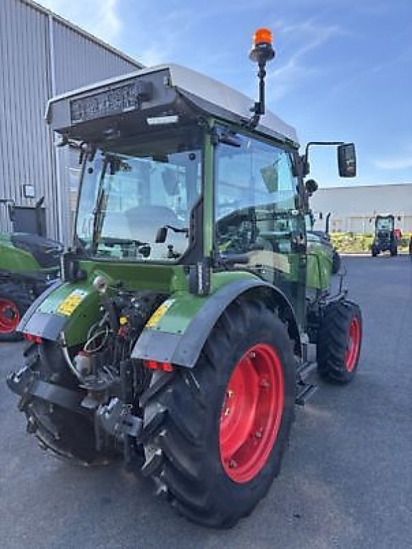 Schmalspurtraktor za tip Fendt 210F PROFI, Gebrauchtmaschine u Carcassonne (Slika 7)