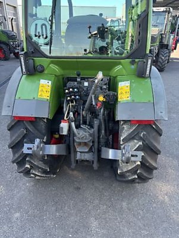 Schmalspurtraktor za tip Fendt 210F PROFI, Gebrauchtmaschine u Carcassonne (Slika 8)
