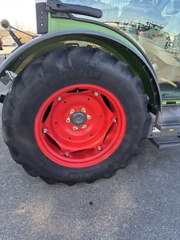 Schmalspurtraktor za tip Fendt 210F PROFI, Gebrauchtmaschine u Carcassonne (Slika 5)