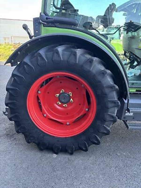 Schmalspurtraktor del tipo Fendt 210F PROFI, Gebrauchtmaschine en Carcassonne (Imagen 4)