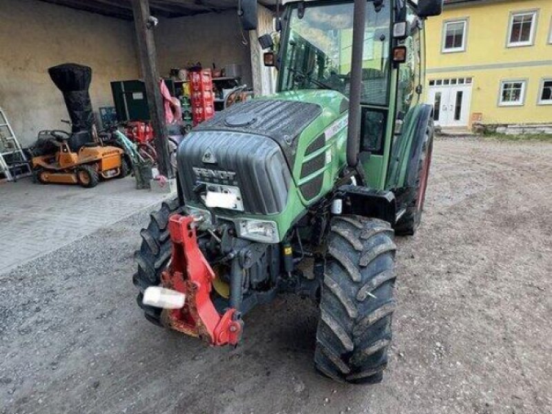 Schmalspurtraktor des Typs Fendt 210F, Gebrauchtmaschine in Gundersheim (Bild 1)