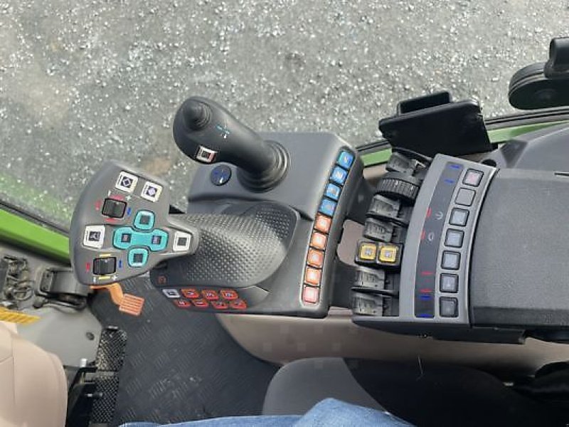 Schmalspurtraktor типа Fendt 211 V PROFI+ SETTING2, Gebrauchtmaschine в PEYROLE (Фотография 7)