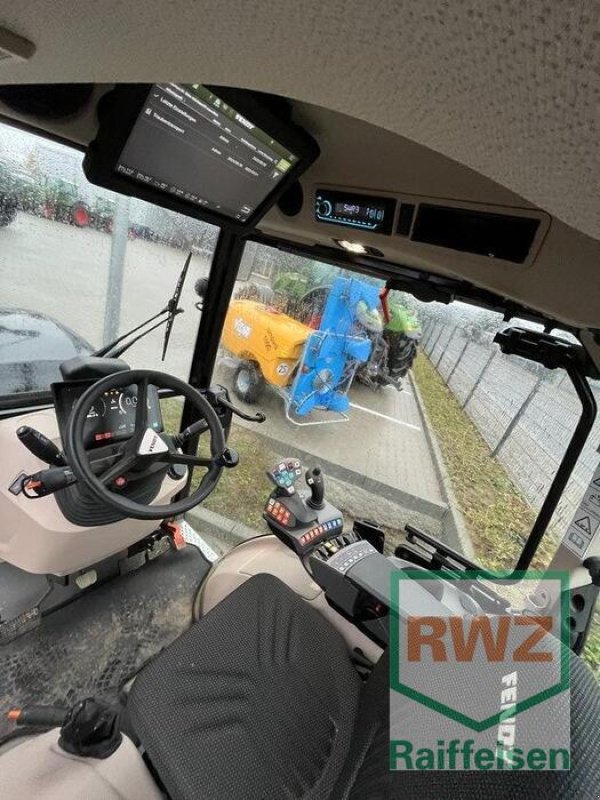 Schmalspurtraktor Türe ait Fendt 211 V Vario Gen3, Vorführmaschine içinde Herxheim (resim 7)